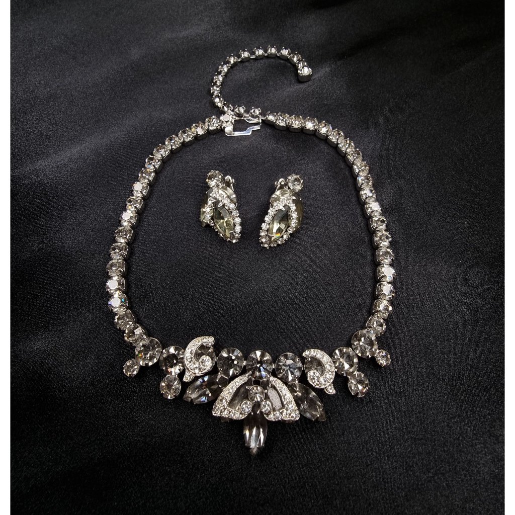 Rare Find Vintage 1950s Weiss Signed Rhinestone Necklace & Clip-On Earrings Set
